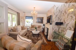 Lounge- click for photo gallery